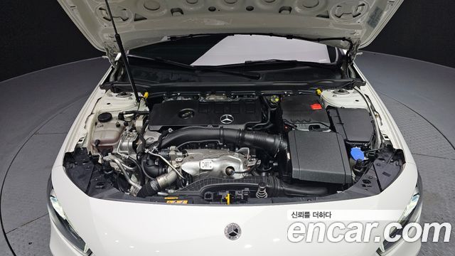 Mercedes-Benz A-Class A220 Hatchback