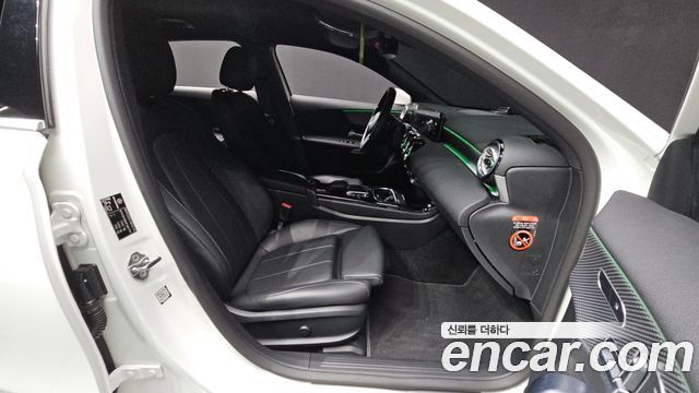 Mercedes-Benz A-Class A220 Hatchback