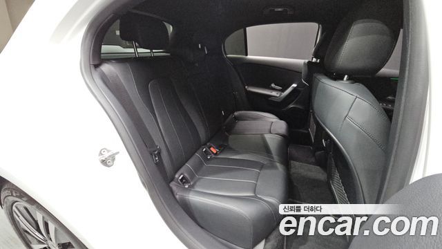 Mercedes-Benz A-Class A220 Hatchback