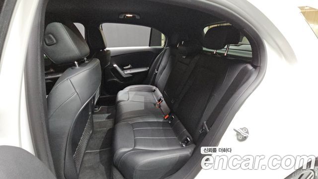 Mercedes-Benz A-Class A220 Hatchback