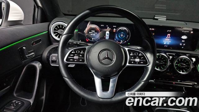Mercedes-Benz A-Class A220 Hatchback