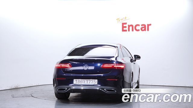 Mercedes-Benz E-Class E220d Coupe