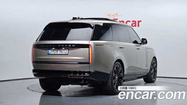 Land Rover Range Rover P530 Autobiography Long Wheel Base