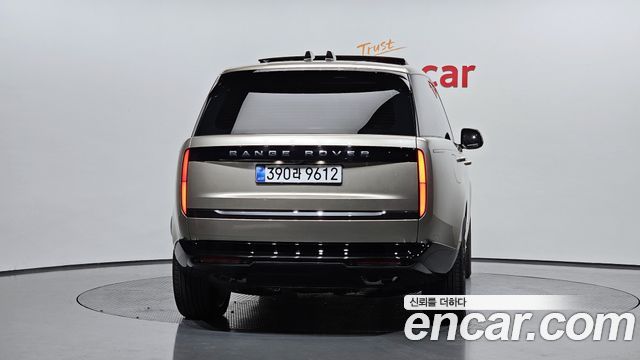 Land Rover Range Rover P530 Autobiography Long Wheel Base