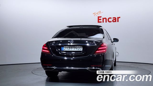 Mercedes-Benz S-Class S560L 4MATIC