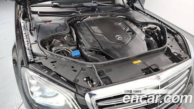 Mercedes-Benz S-Class S560L 4MATIC