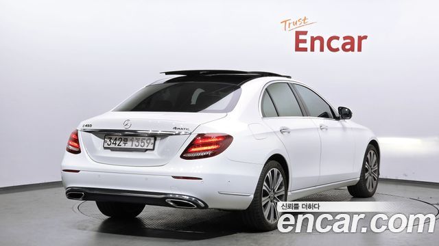 Mercedes-Benz E-Class E450 4MATIC Exclusive