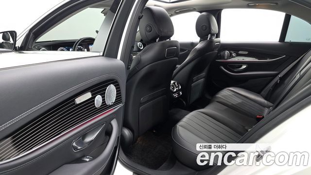 Mercedes-Benz E-Class E450 4MATIC Exclusive