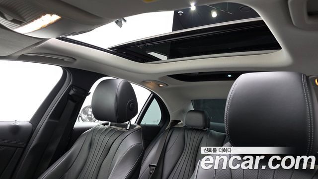 Mercedes-Benz E-Class E450 4MATIC Exclusive