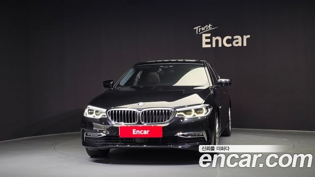 BMW 5-Series 530i xDrive Luxury Plus