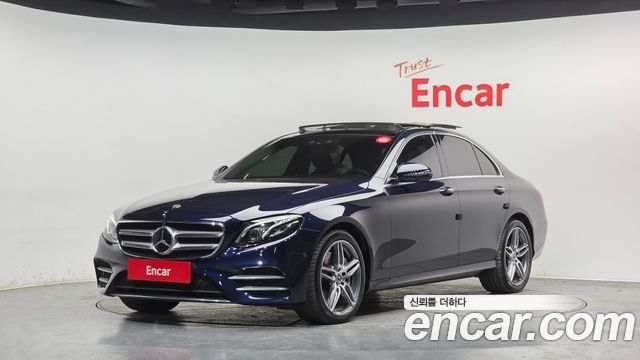 Mercedes-Benz E-Class E300 4MATIC AMG Line