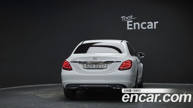 Mercedes-Benz C-Class C200 Avantgarde