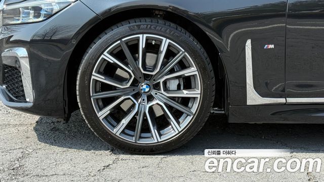 BMW 7-Series 730d xDrive M Sport