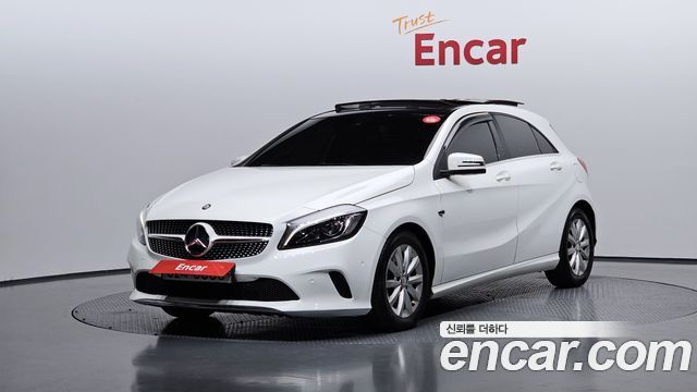 Mercedes-Benz A-Class A200