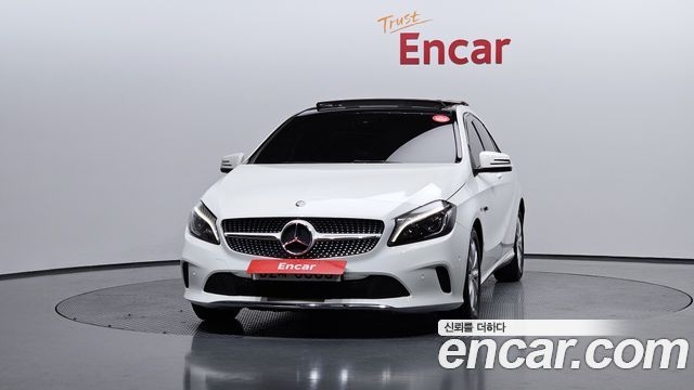 Mercedes-Benz A-Class A200