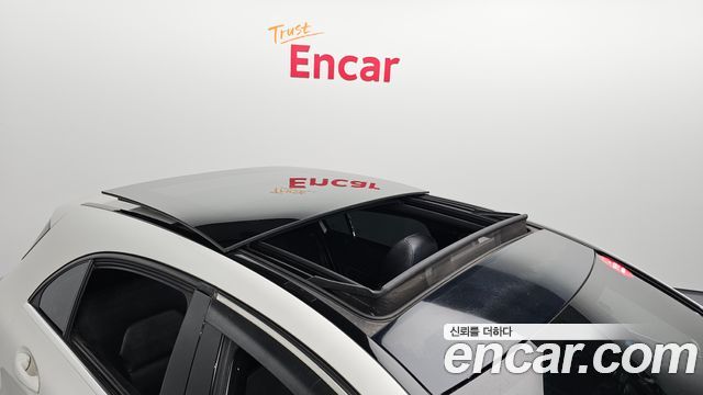 Mercedes-Benz A-Class A200