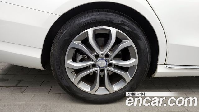 Mercedes-Benz C-Class C220 d Avantgarde