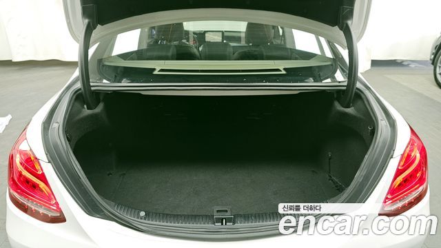 Mercedes-Benz C-Class C220 d Avantgarde