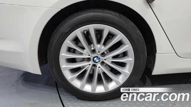 BMW 5-Series 520d Luxury Plus