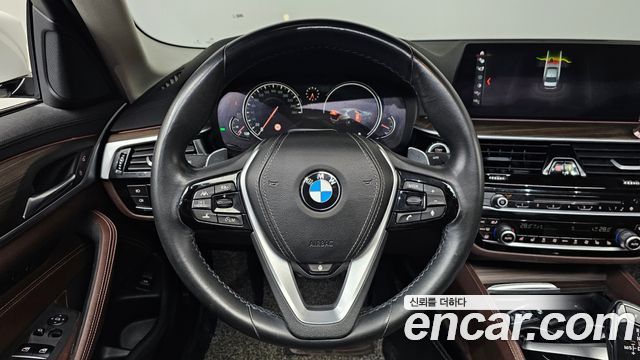 BMW 5-Series 520d Luxury Plus