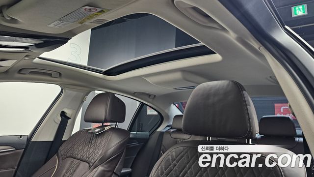 BMW 5-Series 520d Luxury Plus