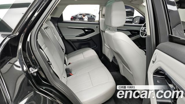 Land Rover Range Rover Evoque P250 SE