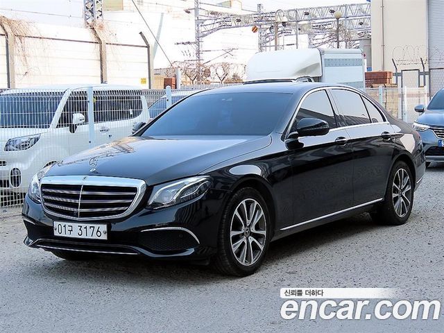 Mercedes-Benz E-Class E300 Exclusive