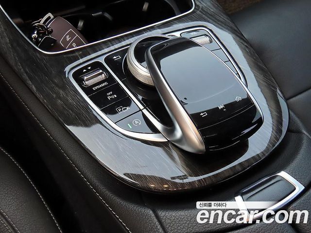 Mercedes-Benz E-Class E300 Exclusive