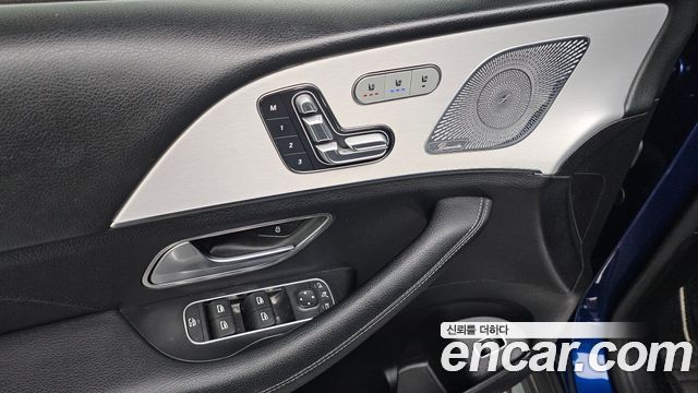Mercedes-Benz GLE-Class GLE300d 4MATIC