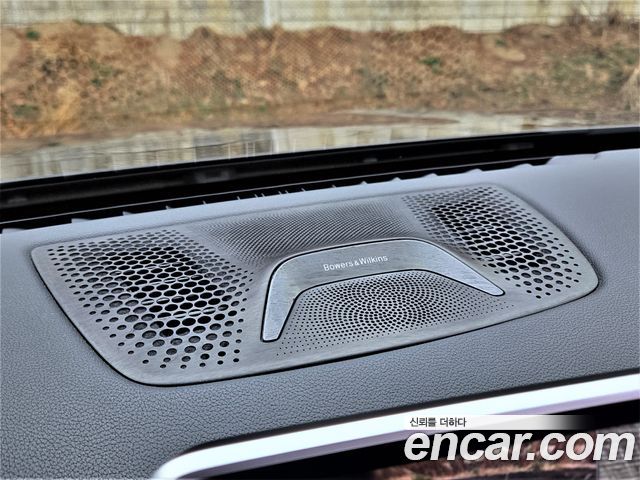 BMW 7-Series 750Li xDrive Premium