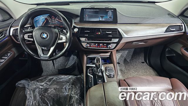 BMW Gran Turismo 640i xDrive Luxury