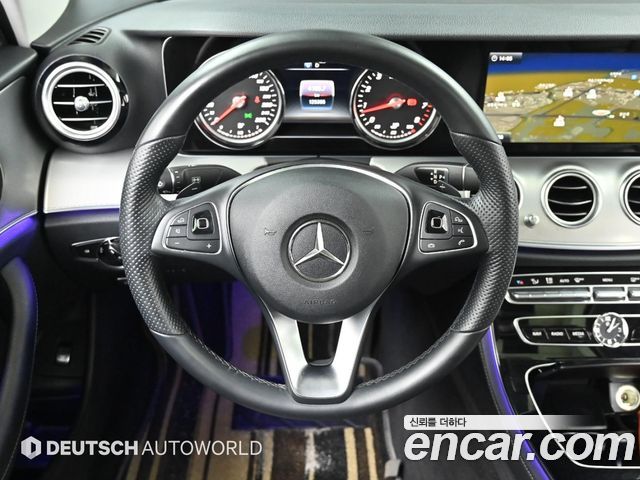 Mercedes-Benz E-Class E200 Avantgarde