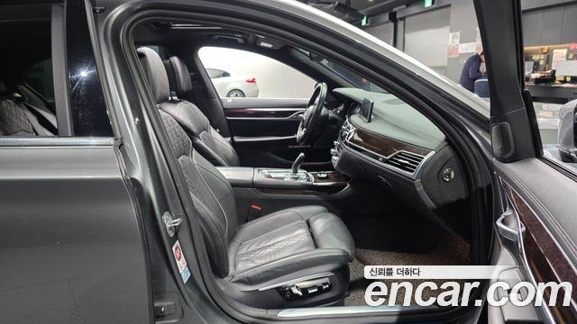 BMW 7-Series 730d xDrive