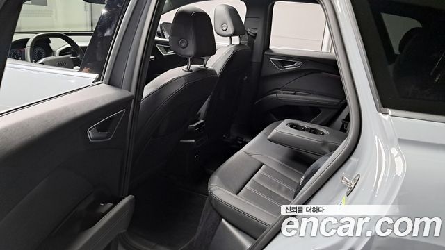 Audi Q4 e-tron 40 Premium