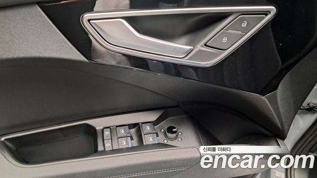 Audi Q4 e-tron 40 Premium