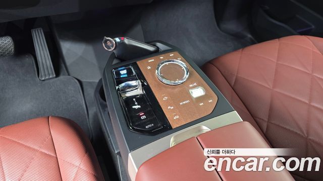 BMW iX xDrive M60