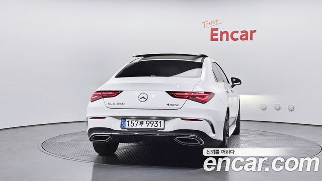 Mercedes-Benz CLA-Class CLA250 4MATIC