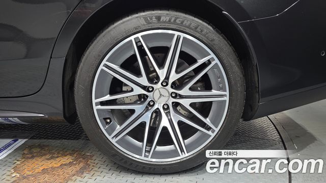 Mercedes-Benz AMG GT 4Door 43 4MATIC+