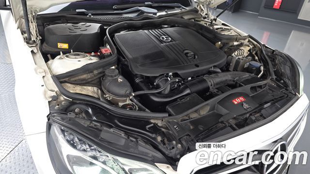 Mercedes-Benz E-Class E220 Bluetec Avantgarde Sport