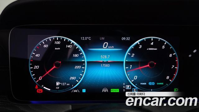 Mercedes-Benz E-Class E350 4MATIC AMG Line