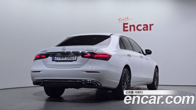 Mercedes-Benz E-Class E220d 4MATIC Exclusive