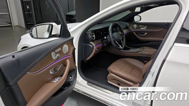 Mercedes-Benz E-Class E220d 4MATIC Exclusive