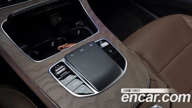 Mercedes-Benz E-Class E220d 4MATIC Exclusive