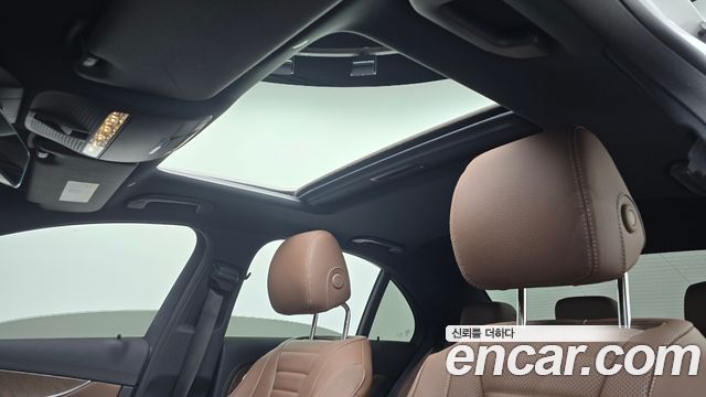 Mercedes-Benz E-Class E220d 4MATIC Exclusive