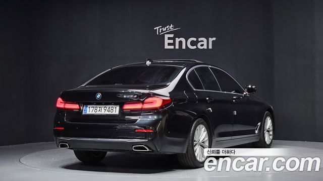 BMW 5-Series 523d Luxury
