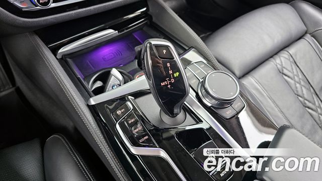 BMW 5-Series 523d Luxury