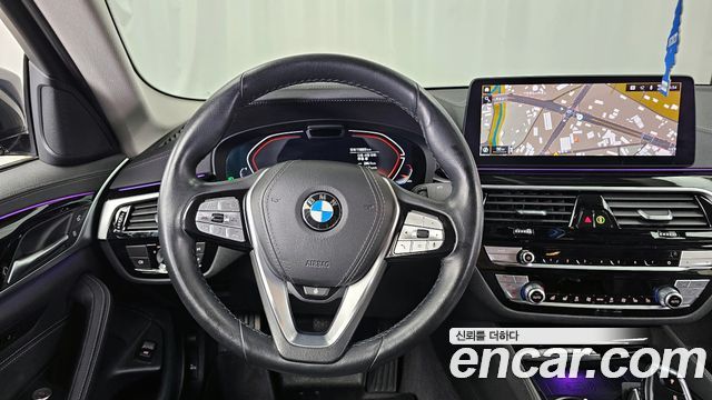 BMW 5-Series 523d Luxury