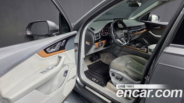 Audi Q7 35 TDI Quattro Premium Tech