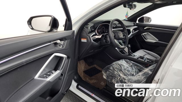 Audi Q3 35 TDI Premium