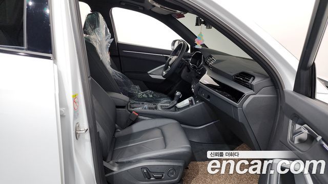 Audi Q3 35 TDI Premium